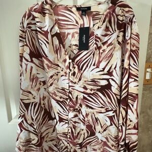 Alani woman’s leaf print blouse NWT  PXL